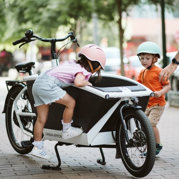 velo-cargo-Urban_Arrow_Family-Next_dumoulin-bicyclettes-montreal-quebec-canada-cargo-bikes-12 copie