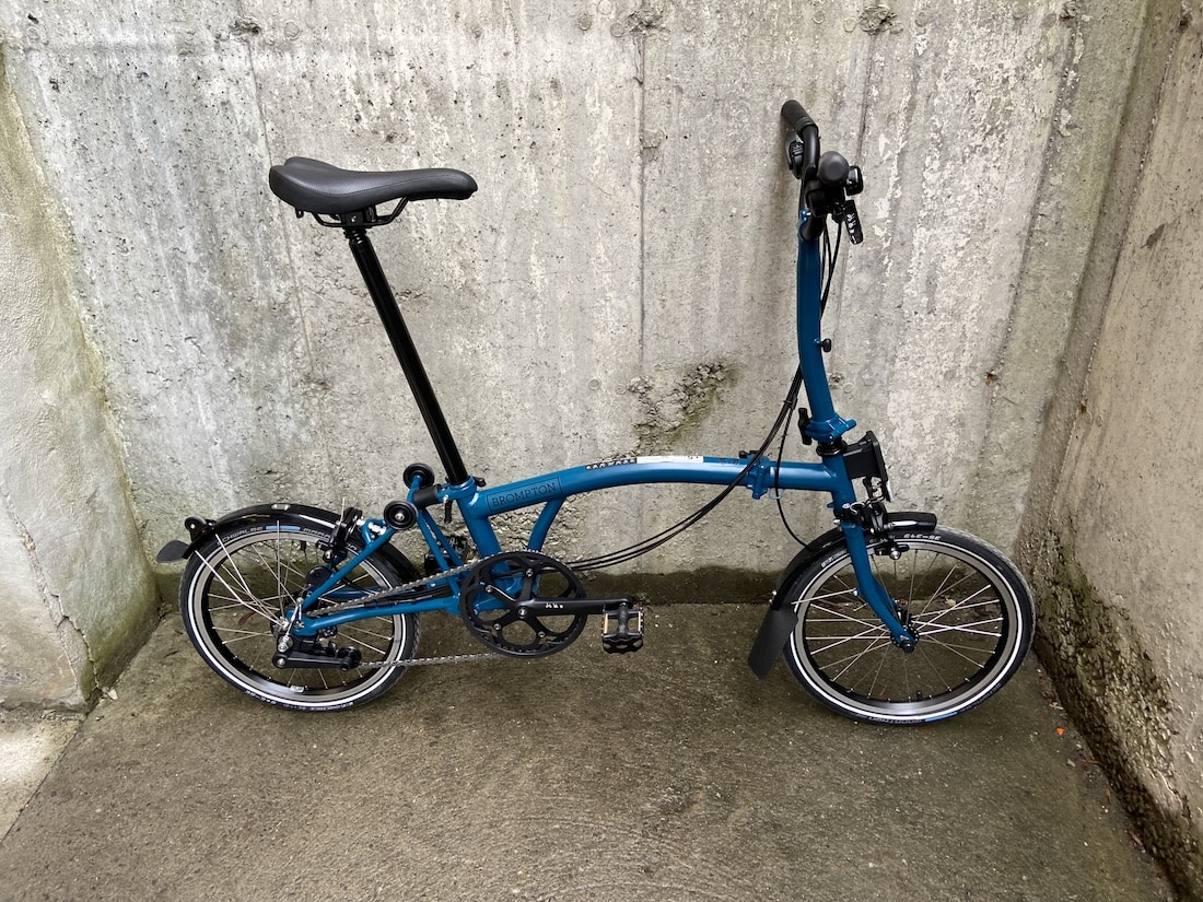 Brompton_C_Line_Ocean_Blue_Dumoulin_Bicyclettes-Montreal_Quebec